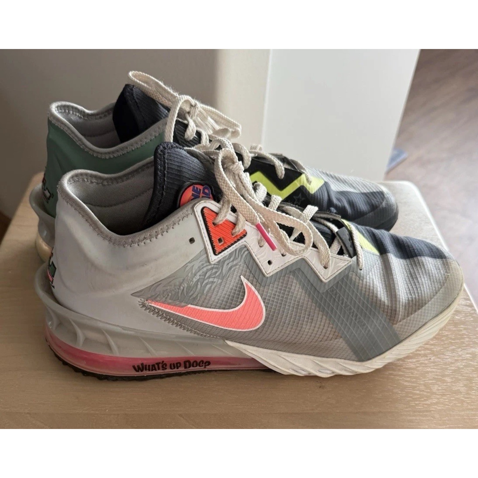 Nike Space Jam X Lebron 18 Low Bugs X Marvin Mens Size 13 Basketball Shoes 172